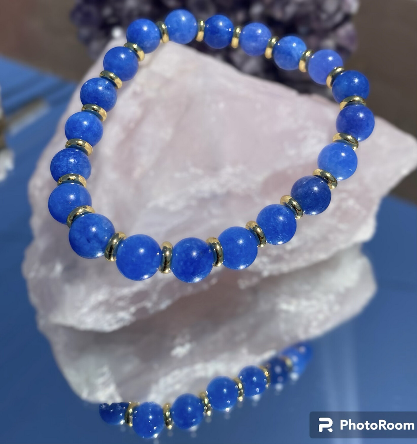 Kyanite W/ 18k Gold Plated Disc "Balance of Yin-yang"