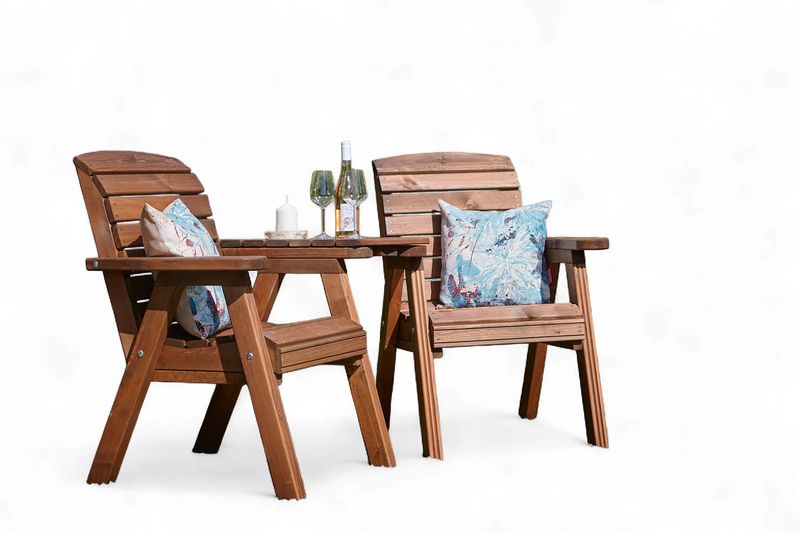 Richmond Companion Seat with Coffee Table