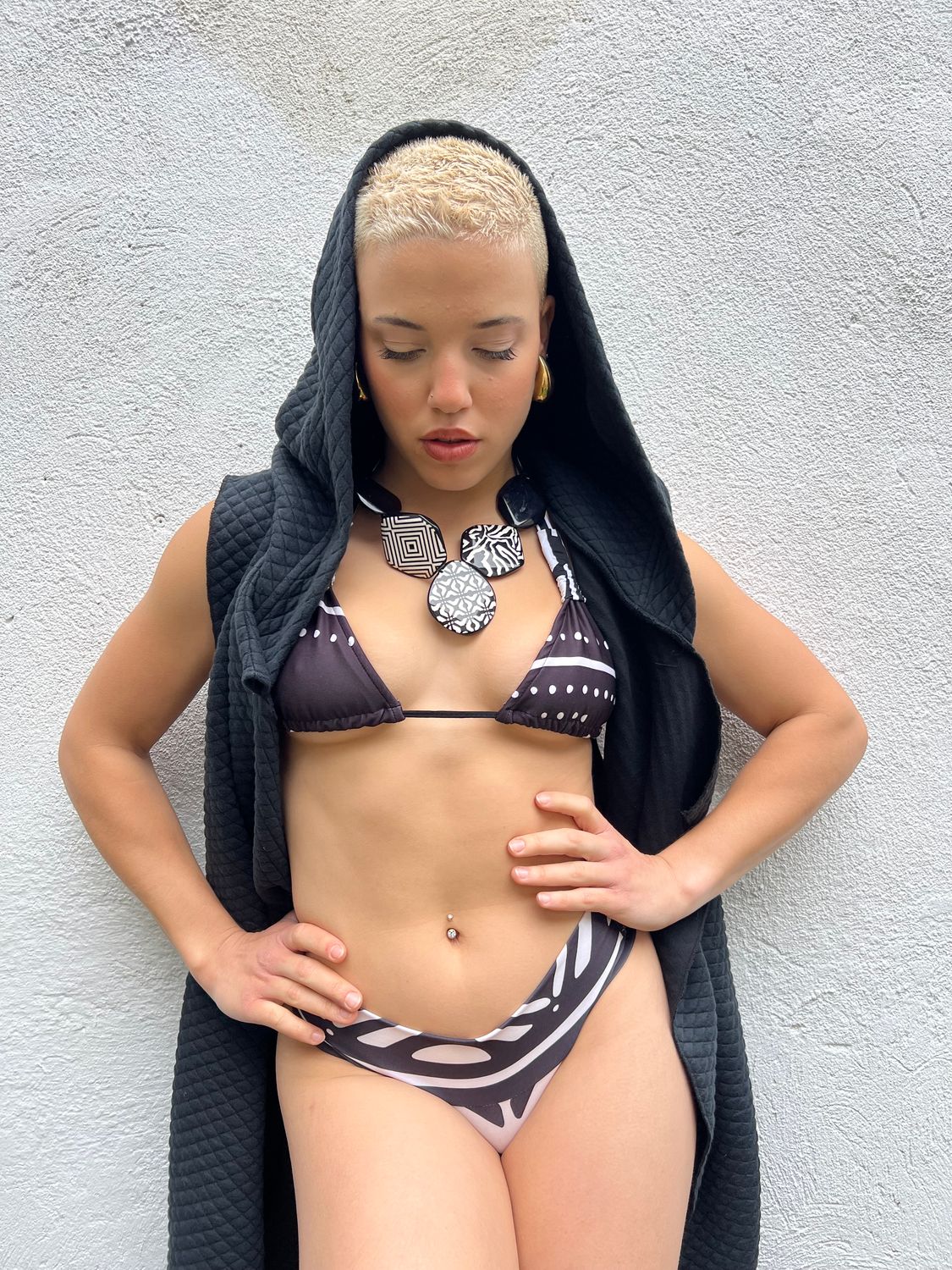 Conjunto BRAZIL + TRIÁNGULO “white bogo black ”