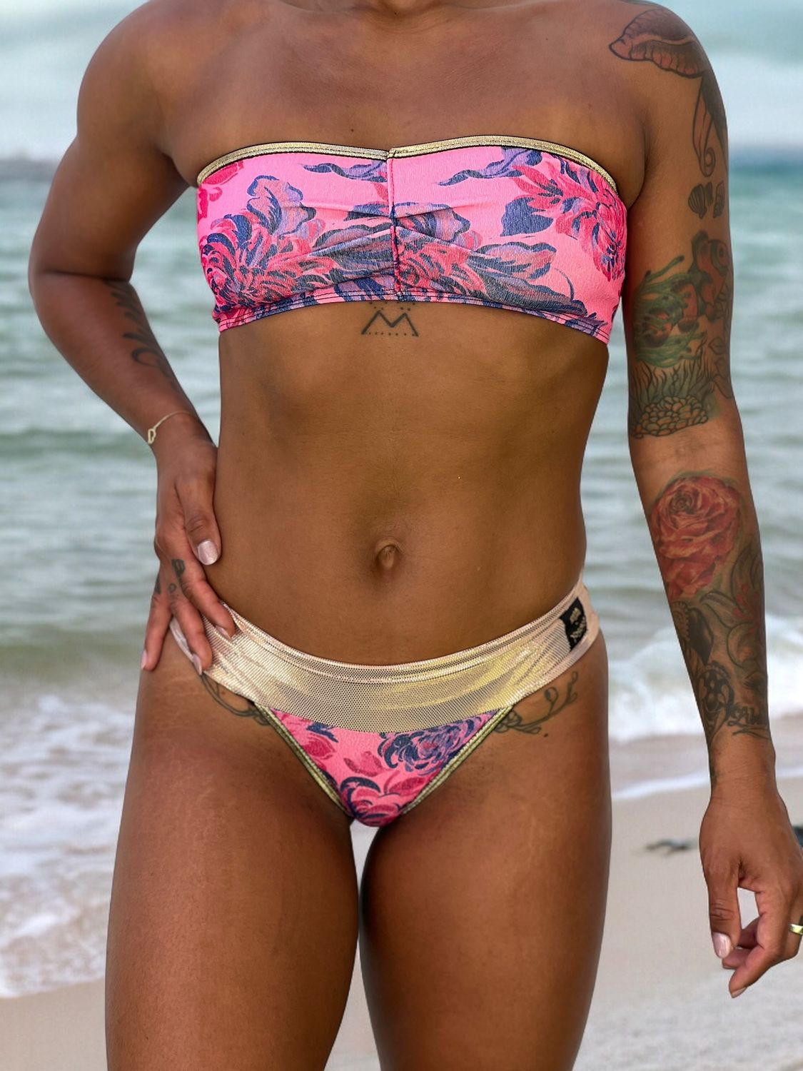 Conjunto bikini BRAZIL + BANDEAU “ FLOWER BLUES”