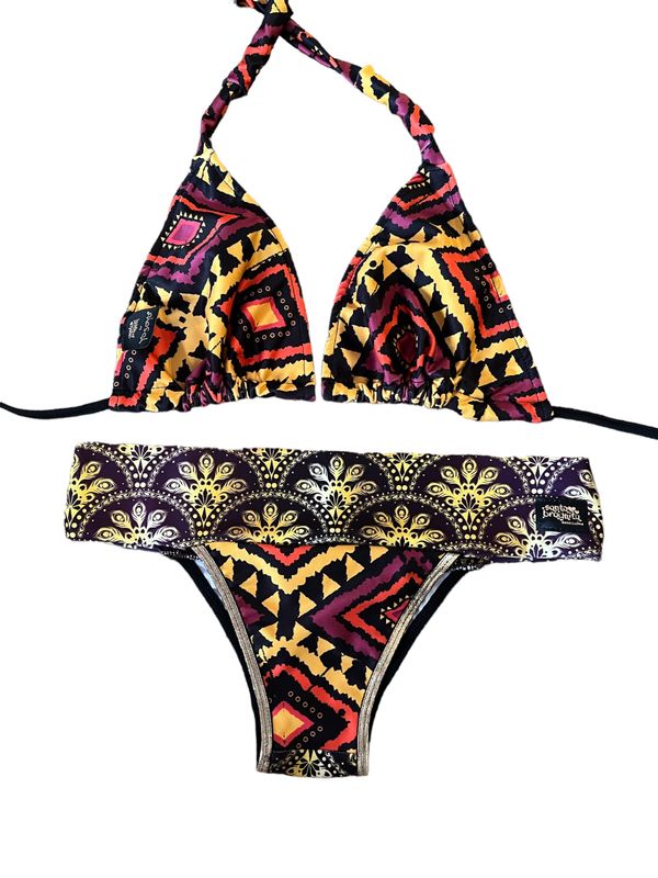 CONJUNTO BRAZIL + TRIÁNGULO “ NAIROBI DHELI ”