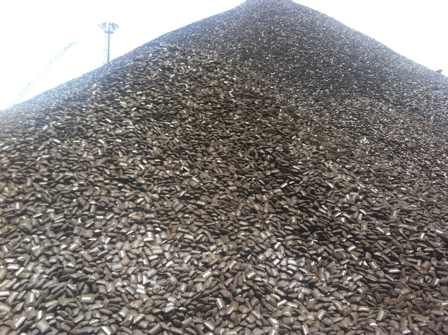 IRON BRIQUETTES