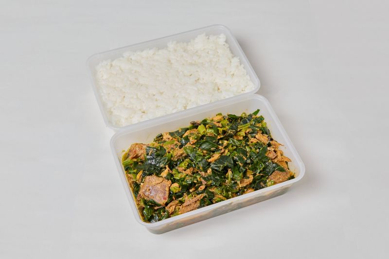 VEGITABLE SOUP野菜スープ WITH WHITE RICE OR FUFU
