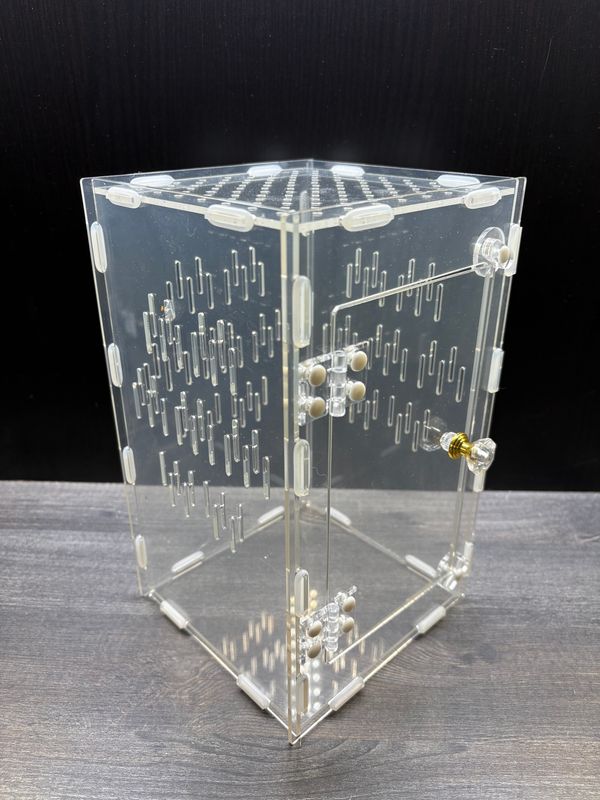 Acryl Terrarium BTH 15 x 15 x 25cm mit Fronttüre Klemmverschluss