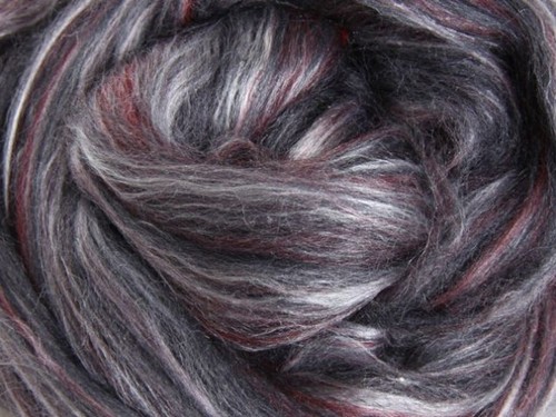 Merino (22micron) &amp; SILK blend - Poppy Seed  200 Grams