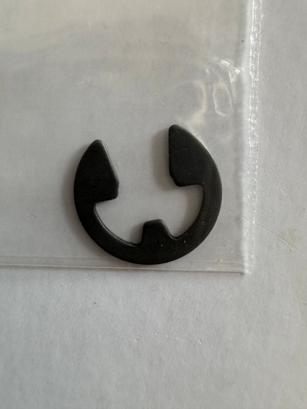 C- Spring clip for Lendrum con-rod