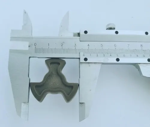 Microwave Oven Clover Coupling