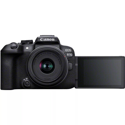 Canon EOS R10 + 18-150mm Lens