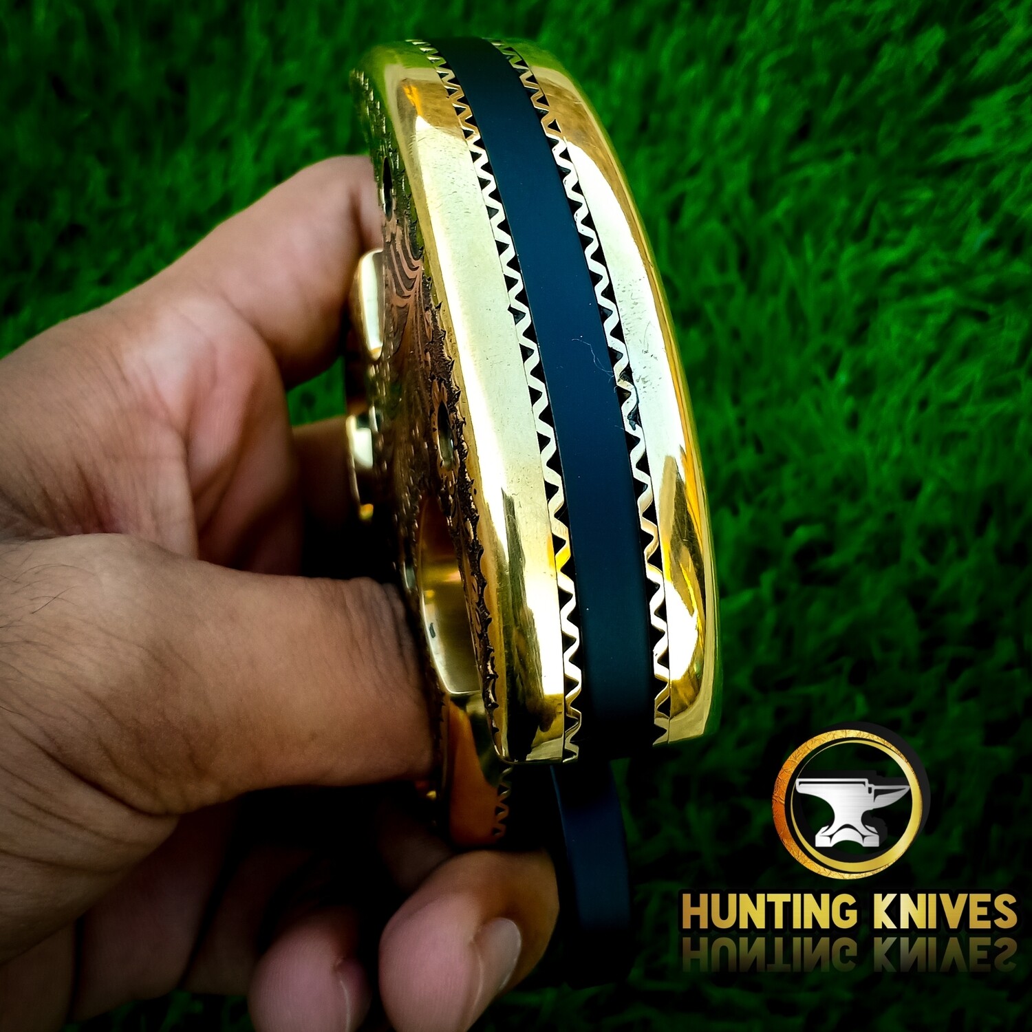 Hand Engraved Push Dagger Knuckle With Brass Scales and Powder Coated Blade Premium Quality Gift For Christmas