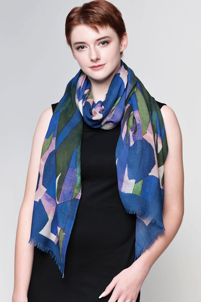 Navita Wool Shawl Navy &amp; Green