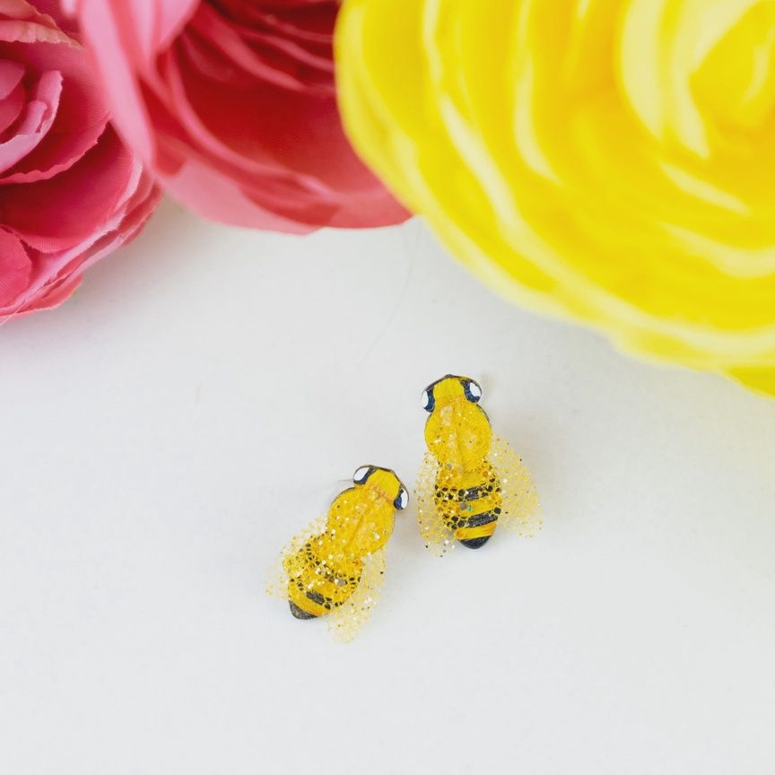 Bumble Bee Earrings - Sm