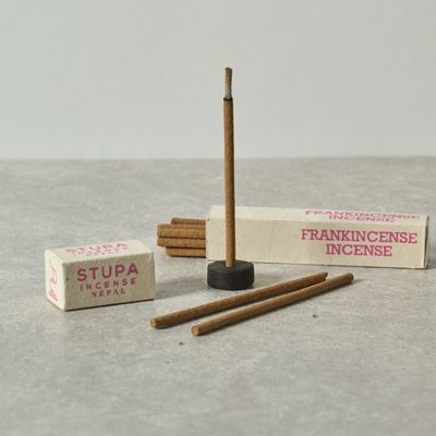 Frankincense Incense Sticks &amp; Holder - Set of 15