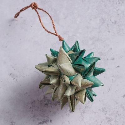 Supernova Folded Ball Ornament - Green