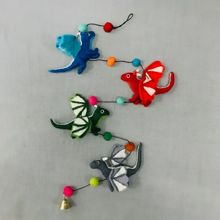 Dragon Felt Garland