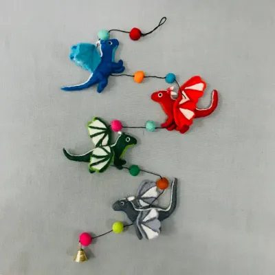 Dragon Felt Garland