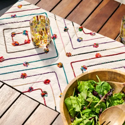 Aamaal Sari Table Runner