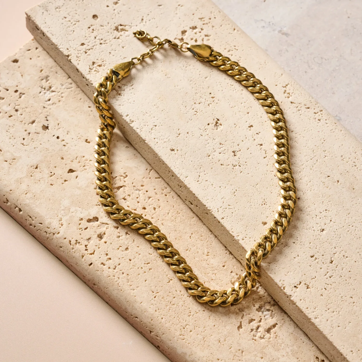 Chunky Curb Chain Necklace 16L