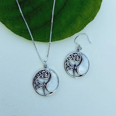 Mother-of-Pearl Dragonfly Circle Earrings - sterling