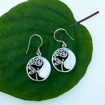 Mother-of-Pearl Dragonfly Circle Earrings - sterling