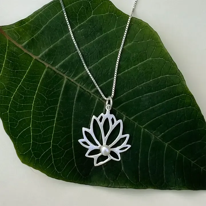Lotus Pearl Necklace - sterling