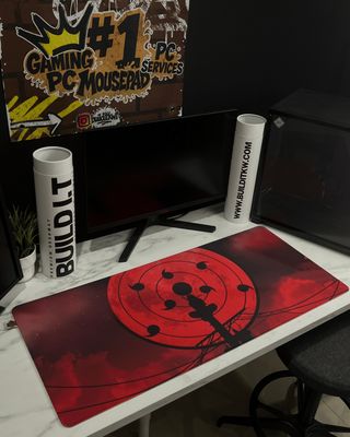 (OUTLET) ITACHI BLOOD MOON Mousepad