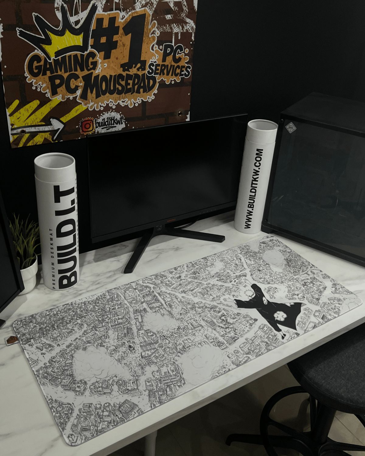 PAIN DESCENT V2 Mousepad