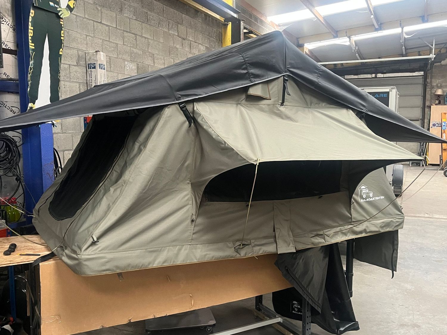 EX-VERHUUR All4Daktenten Topanga 2.0 - 140cm Daktent Groen/zwart, INCL Anti-Condens matras