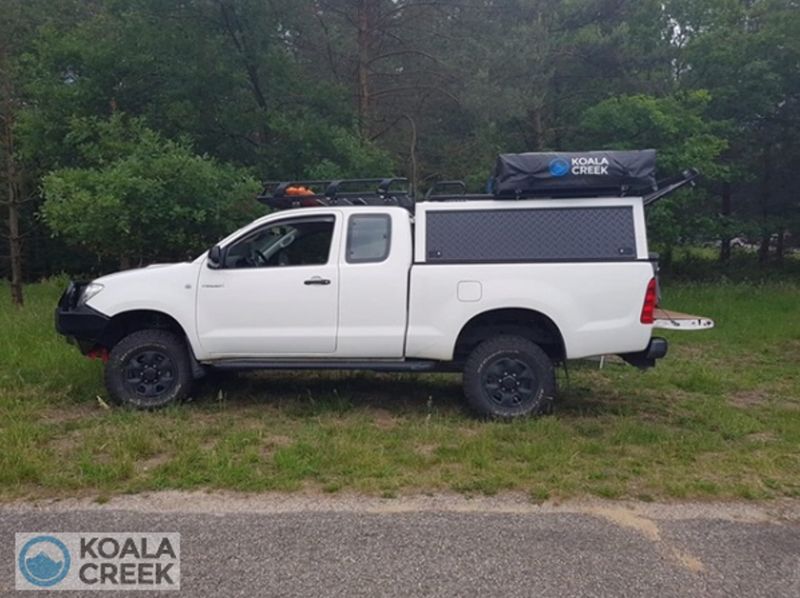 KOALA CREEK® DAKTENT COVER – HOES ZWART 140 CM. MET 8 NYLON GESPEN.