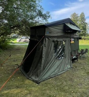 KOALA CREEK® TEIDE 160LV2 WANDERLUST daktent RANGER GROEN inclusief ondertent 190 cm  en zwarte ladder met schuine treden.. ZOLANG DE VOORRAAD STREKT UITLOPEND MODEL!!