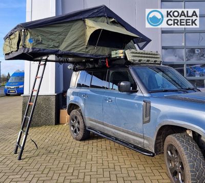 Koala Creek® Teide 160LV2 Overlander RANGER GROEN Groen Daktent Met Overdekte Instap - 160cm  incl zwarte ladder met schuine treden..