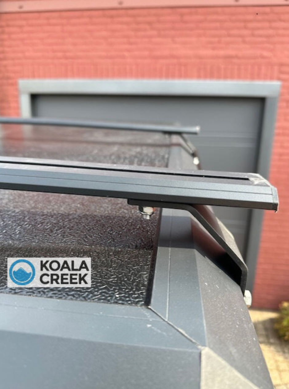 KOALA CREEK® aluminium AERO DAKDRAGER set voor hardshell daktent ROADTRIP 130 KOALA CREEK® aluminium AERO DAKDRAGER set voor hardshell daktent ROADTRIP 130