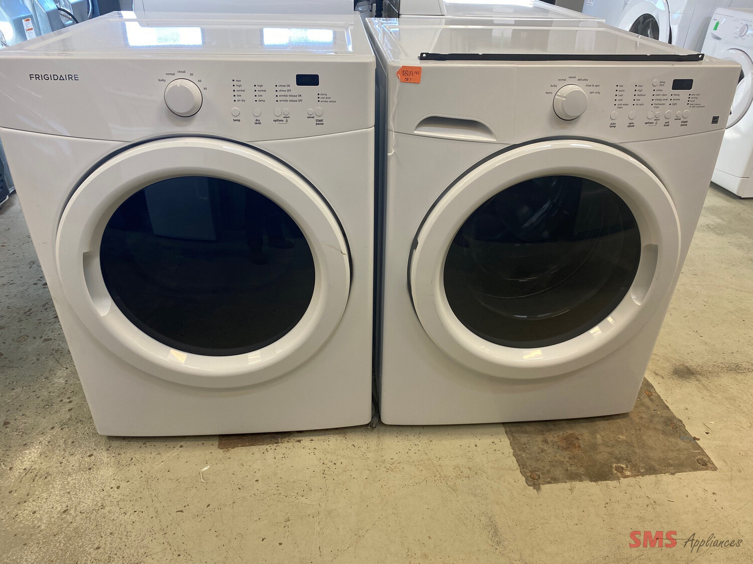 Frigidaire 27" Front Load Washer and Dryer Set FFFW5000QW0/CFQE5000QW1