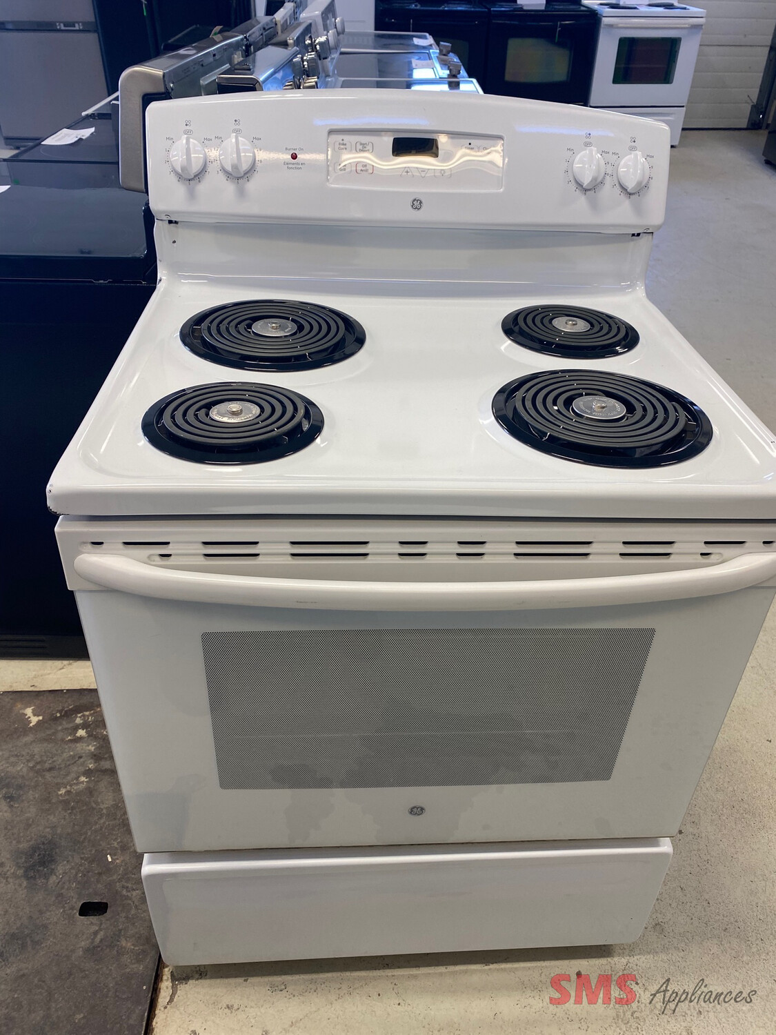 New Open Box - Scratch and Dent GE 30" Freestanding Electric Range 5.0 Cu. Ft. JCBS250DM3WW