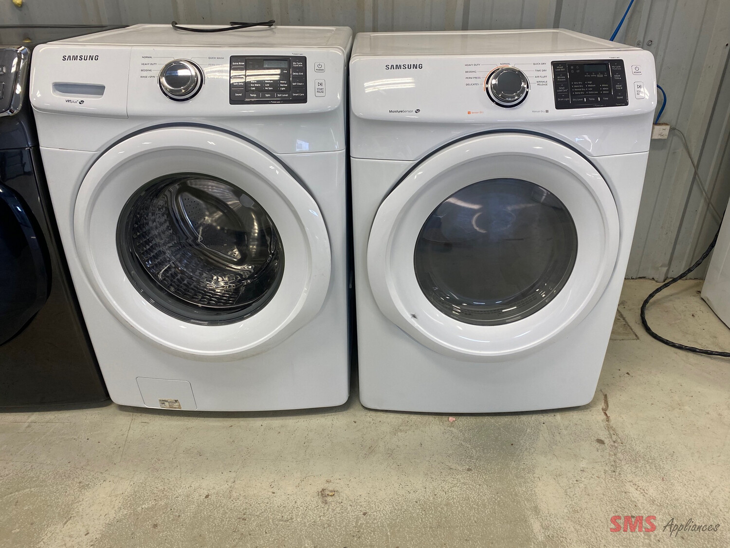 Samsung 27" Front Load Washer and Dryer Set WF45M5100AW/DV42H5000EW