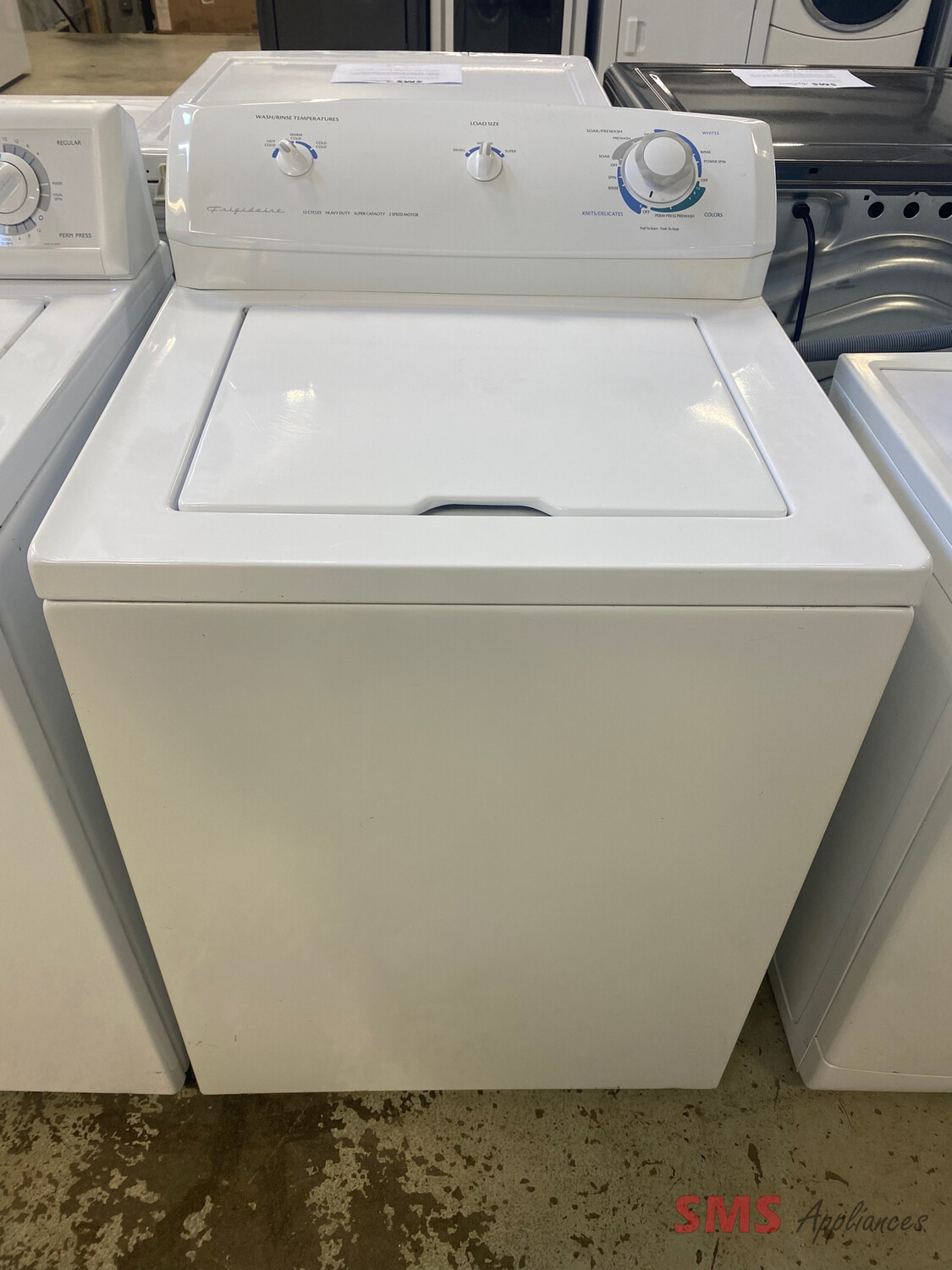 Frigidaire 27" Top Load Washer 3.0 Cu. Ft. FWS1233FS1