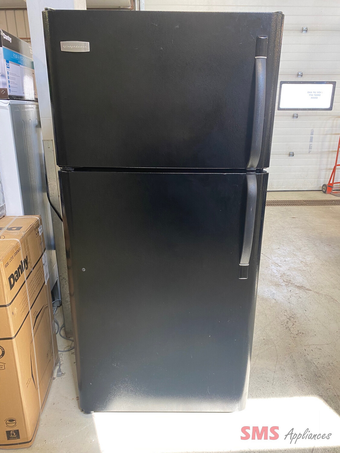 Frigidaire 30" Top Mount Refrigerator FRT18G7HB0