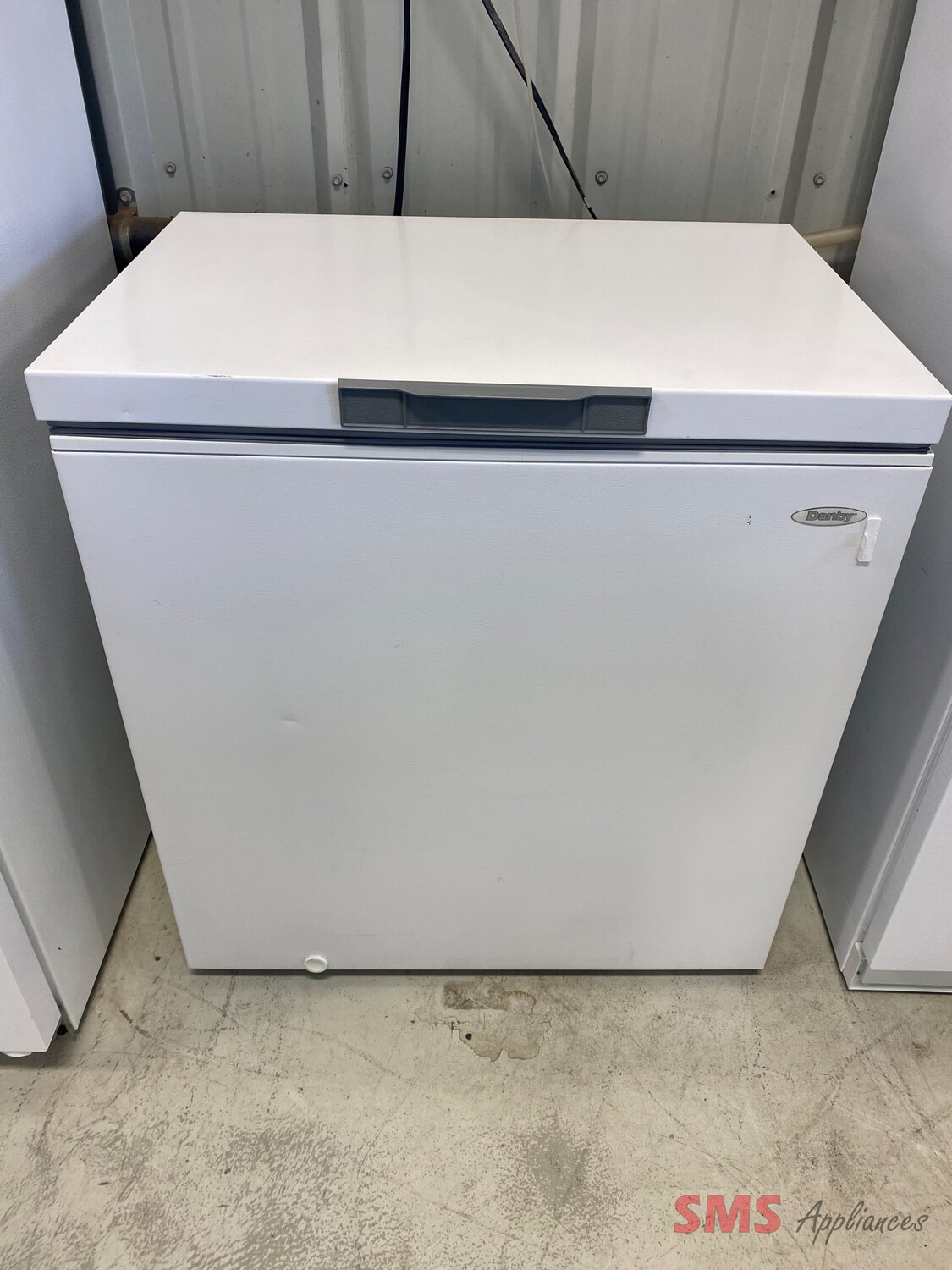 Danby Chest Freezer DCF719W