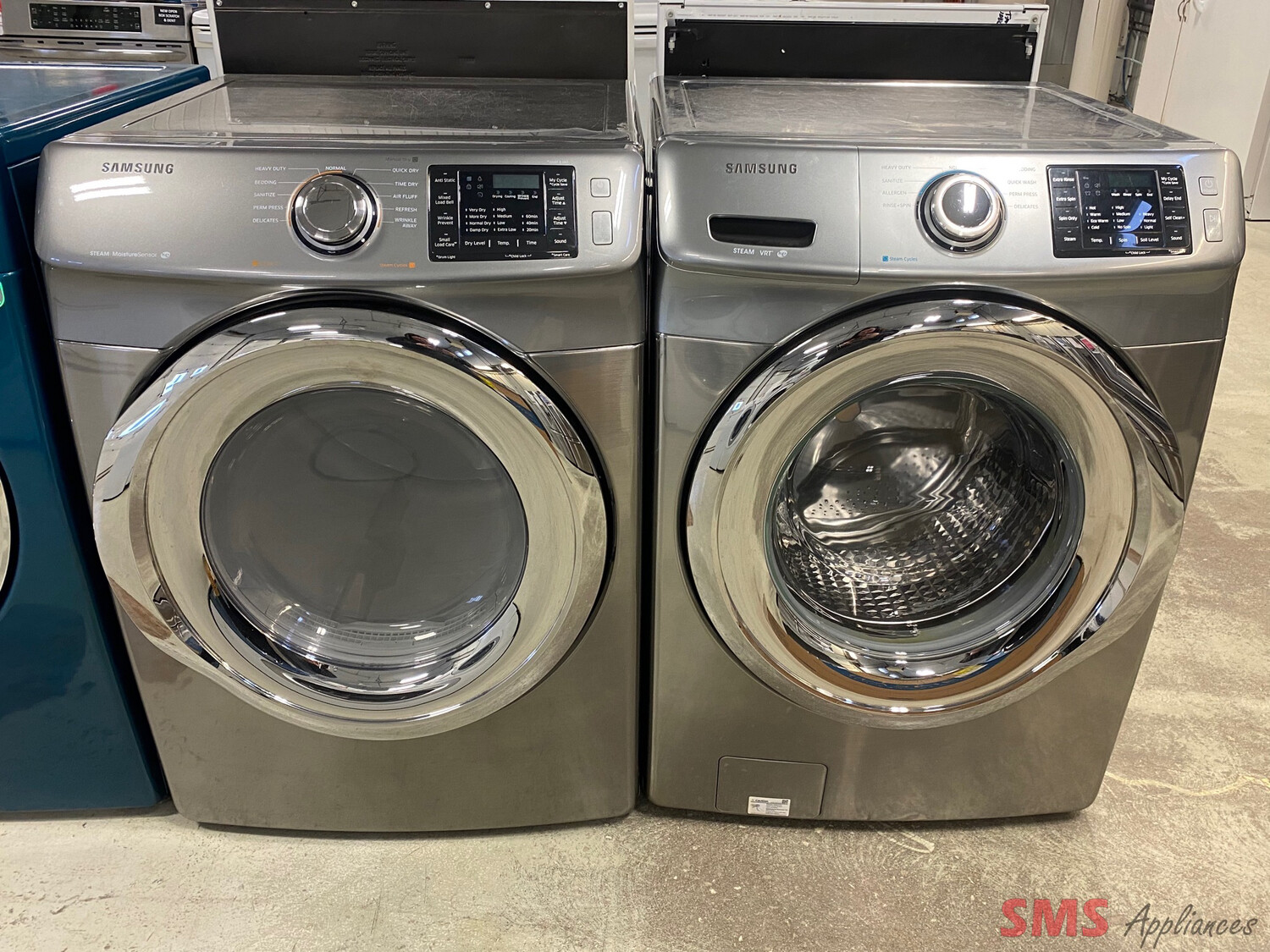 Samsung 27" Front Load Washer and Dryer Set 
WF42H5200AP / DV42H5200EP