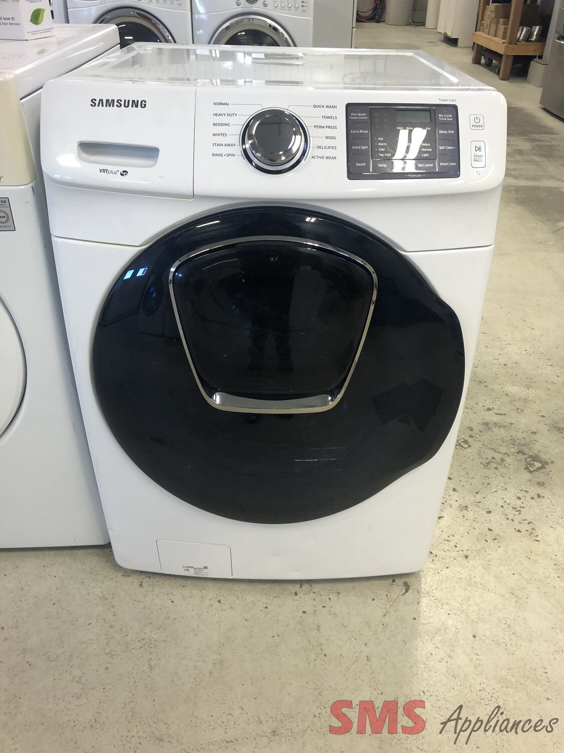 Samsung 27" Front Load Washer 5.2 Cu. Ft. WF45K6200AW