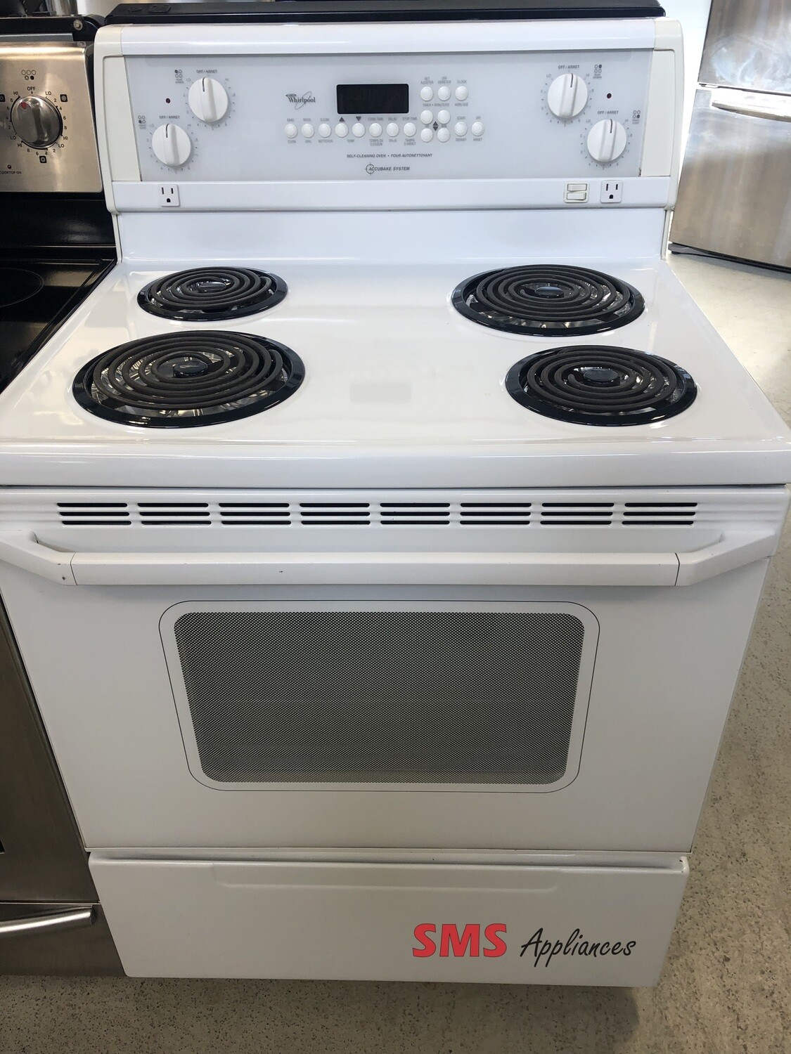 Whirlpool 30" Freestanding Electric Range WGP34802