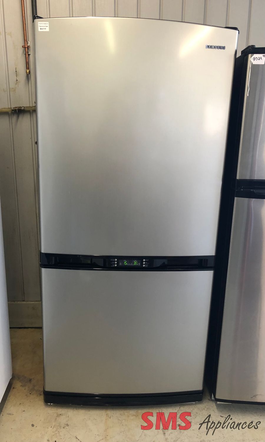 Samsung 33" Bottom Mount Refrigerator 17.9 Cu. Ft. RB195ZASB