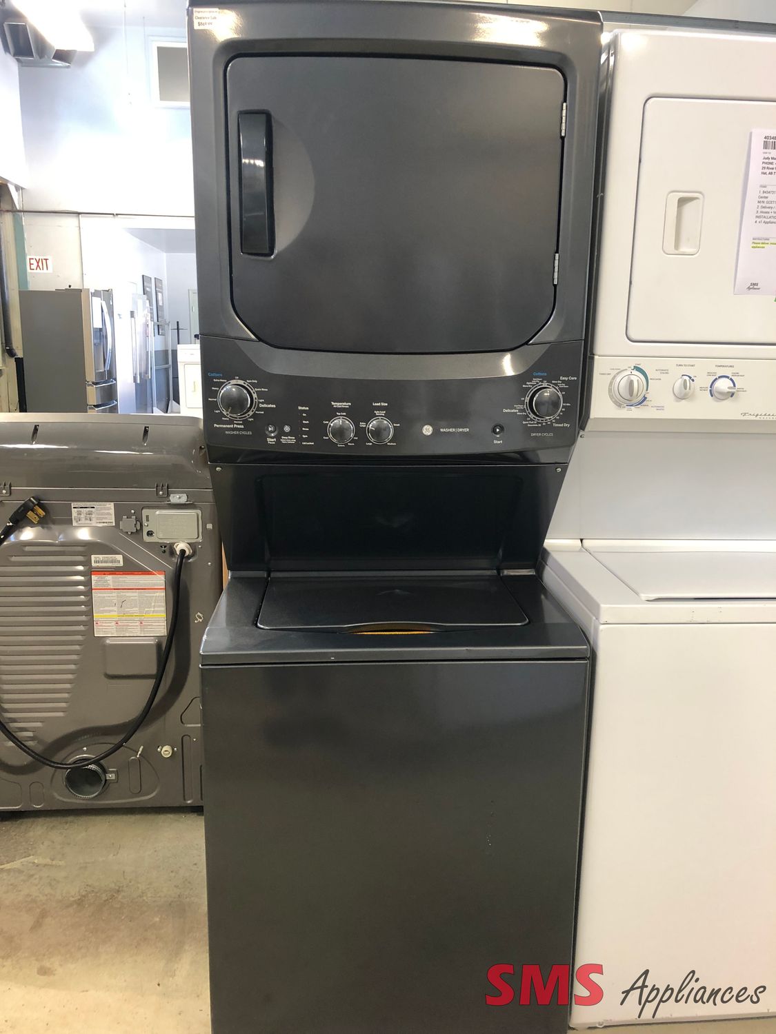 GE 27" Laundry Center GUD37ESMJDG