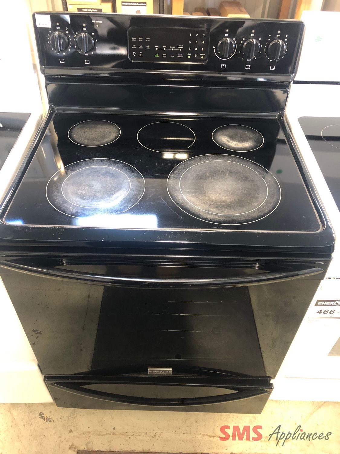 Frigidaire Gallery 30" Freestanding Electric Stove CGEF3055MBC
