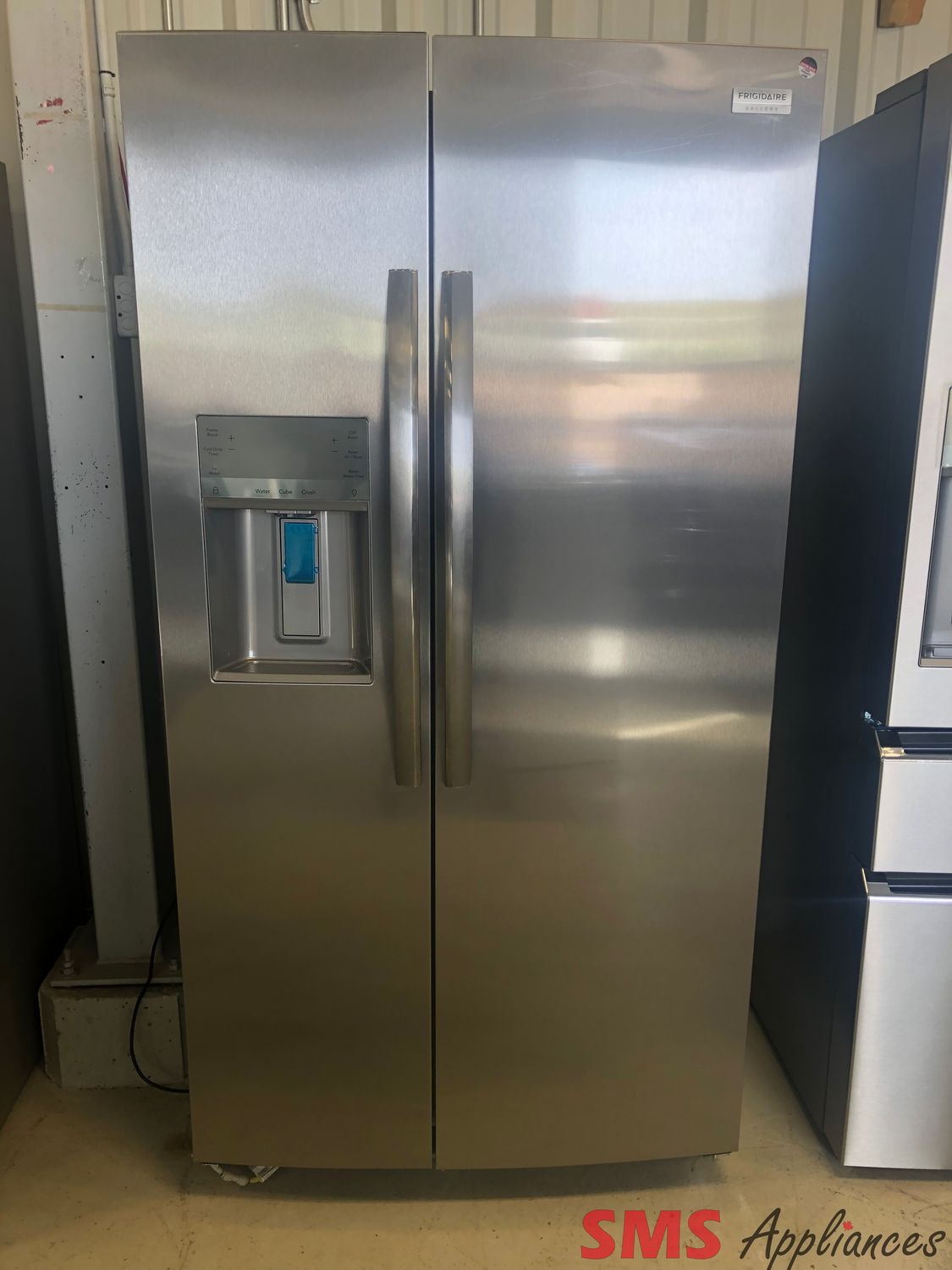 Open Box - Scratch & Dent - Frigidaire Gallery 36" Side by Side Refrigerator GRSC2352AF