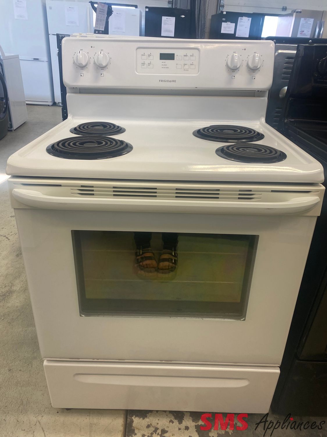 Frigidaire 30" Freestanding Electric Stove CFEF3016LW