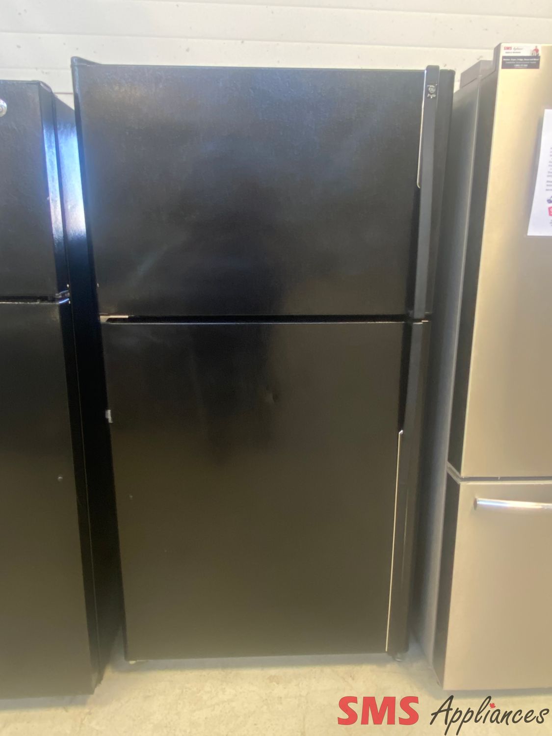 GE Profile 36" Top Mount Refrigerator PTC22MBMALBB