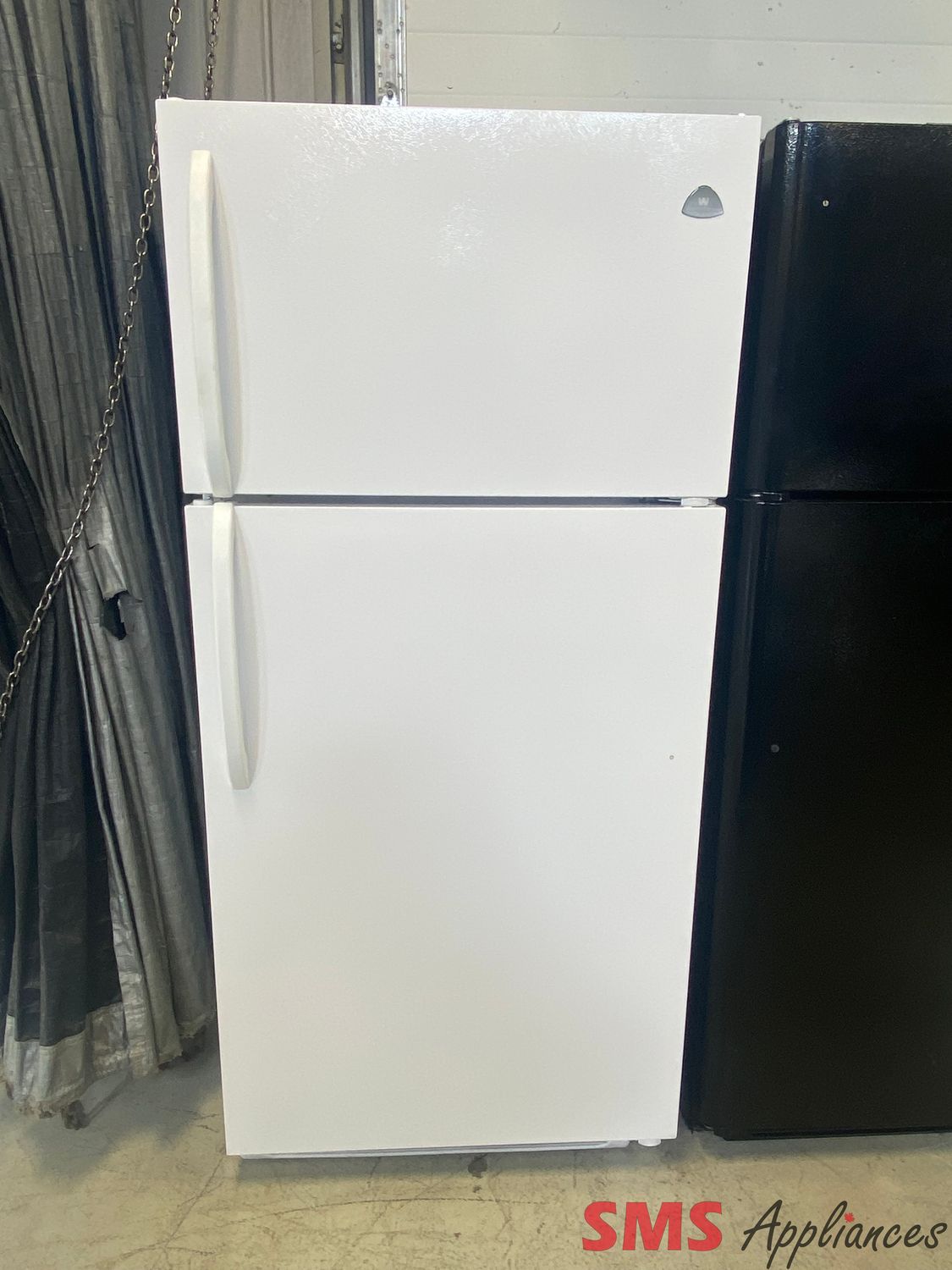 White Westinghouse 30" Top Mount Refrigerator WRT8G3EWT