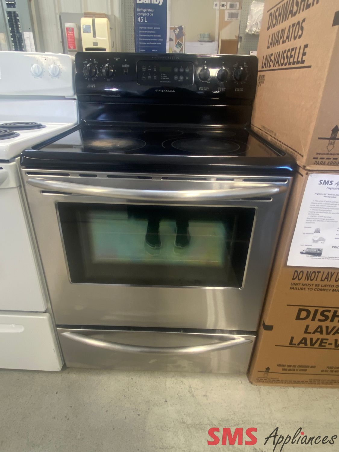 Frigidaire 30" Glass Top Stove