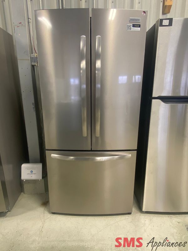 Open Box - Scratch & Dent - Frigidaire 31 Open Box - Scratch & Dent - Frigidaire 31" French Door Refrigerator FRFG1723AV