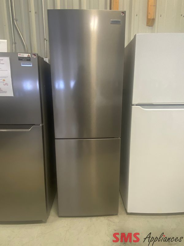 Open Box - Scratch & Dent - Frigidaire 24 Open Box - Scratch & Dent - Frigidaire 24" Bottom Mount Refrigerator FRBG1224AV